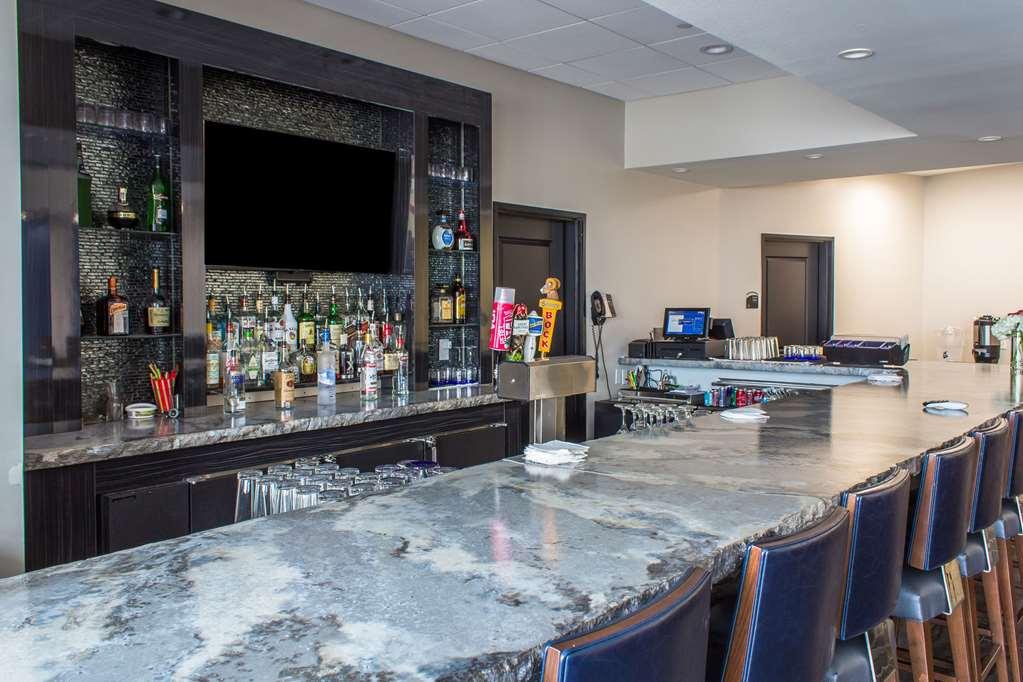 La Quinta Inn & Suites By Wyndham Lubbock Southwest Restaurant photo